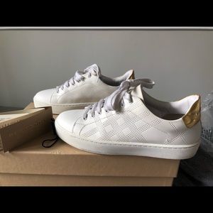 Burberry-Horse check perforated leather sneakers. Clean, normal wear